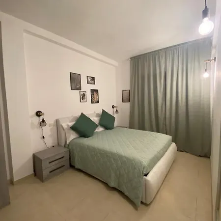 Civico 107 - With Private Parking