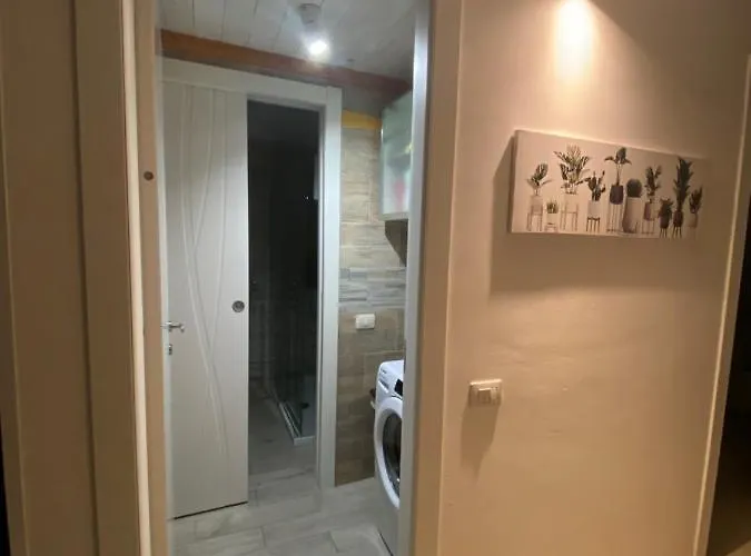 Civico 107 - With Private Parking 夸尔图-圣埃莱娜