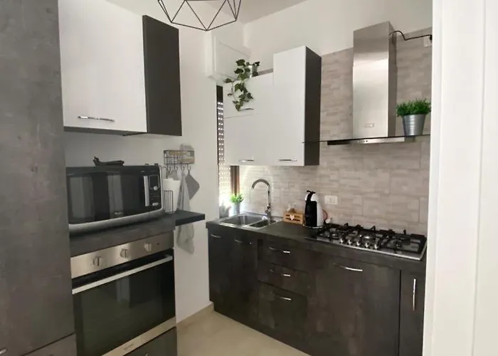 Civico 107 - With Private Parking 夸尔图-圣埃莱娜